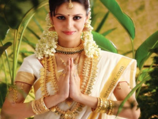 How To Do Kerala Bridal Makeup
