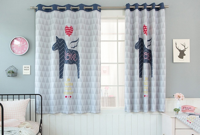 15 Simple Best Short Curtain Designs, Curtains For Short Windows