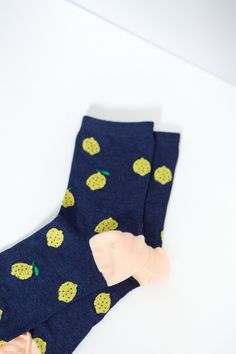 Lemon Print Fuzzy Socks