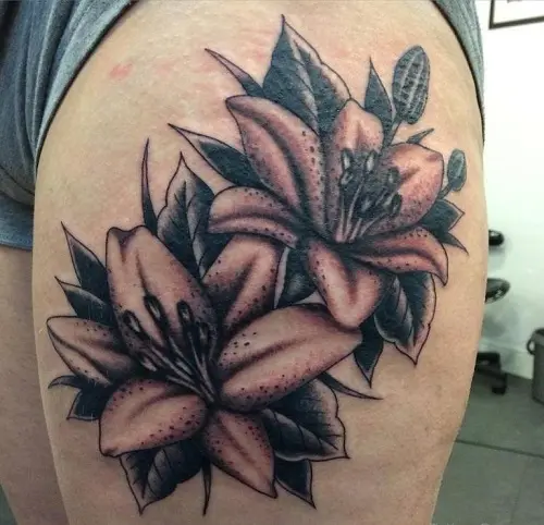 25+ Realistic Lily Tattoo Designs for a Lifelike Touch