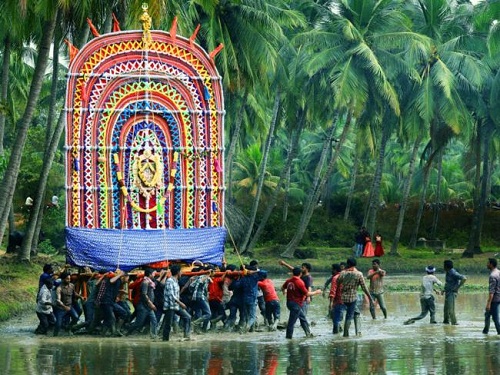 Konaseema prabhala theertham traditional festival of andhra pradesh