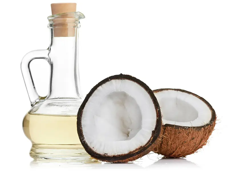 18 Amazing Benefits Of Coconut Oil For Skin, Hair & Health !