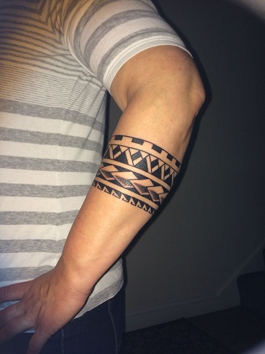 Polynesian Armband Tattoos
