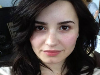 8 Pictures of Demi Lovato without Makeup