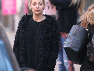 10 Pictures of Nicole Richie without Makeup