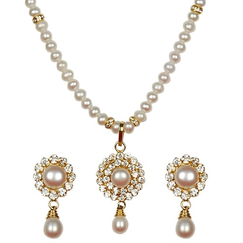 Studded Pearl Jewellery