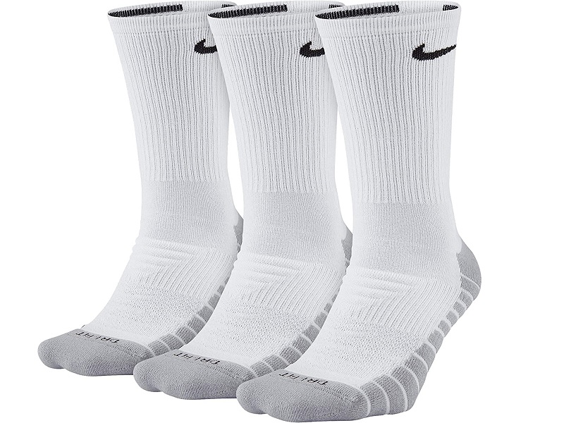 Top 9 New Models Of White Socks For Sporty And Stylish Look