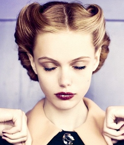 9 Best Vintage Hairstyles for Long Hair | Styles At Life