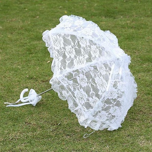 Wedding Fancy White Umbrellas