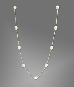 White Pearl Chain