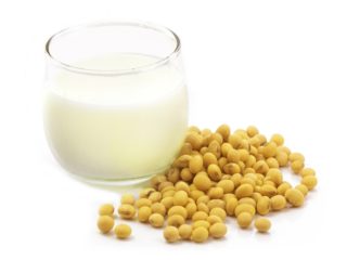Soy Milk Benefits : 20 Impressive List With Nutritional Facts