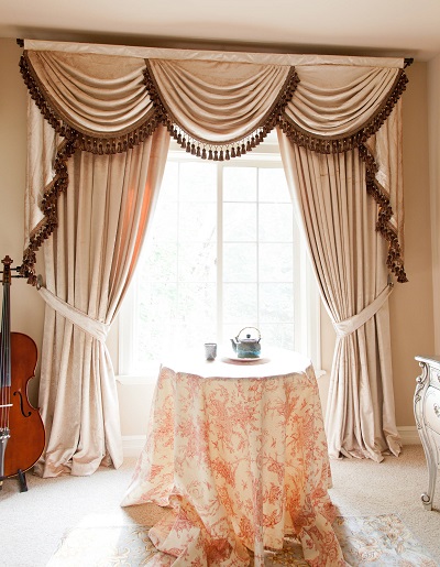 Traditional Curtains For Living Room