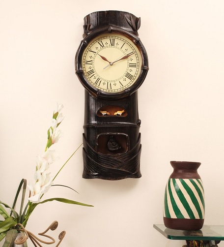 Brown Teak Wood Quartz Cuckoo Clocks