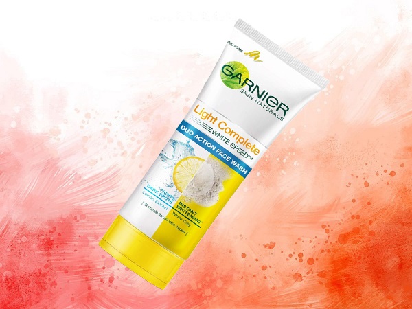 Garnier Skin Naturals Light Complete Duo Action Face Wash