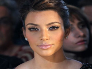 How to do Kim Kardashian Eye Makeup