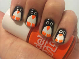 9 Best Penguin Nail Art Designs