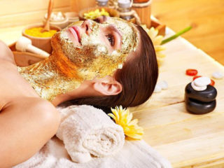 Top 6 Gold Facials For Oily Skin Available In 2023