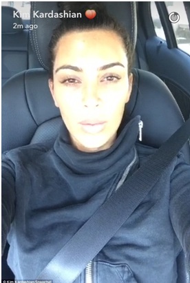 Kim Kardashian car selfie