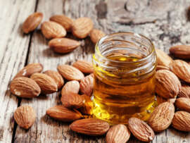 21 Best Sweet Almond Oil Benefits For Skin, Hair & Health