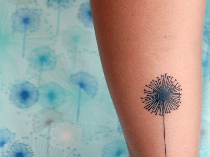 dandelion tattoo | dandelion tattoo malia reynolds maliareyn… | Flickr