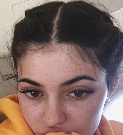 Kylie Jenner without Makeup 5