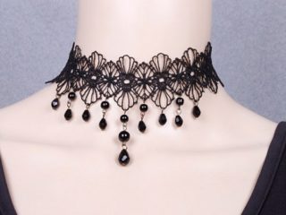 9 Latest & Stylish Lace Chokers for Womens in Fashion