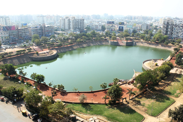 Vastrapur Lake Garden