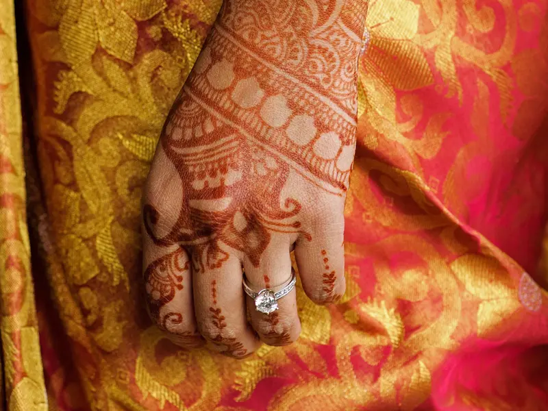 How To Remove Mehndi from Skin and Nails? | Styles At Life
