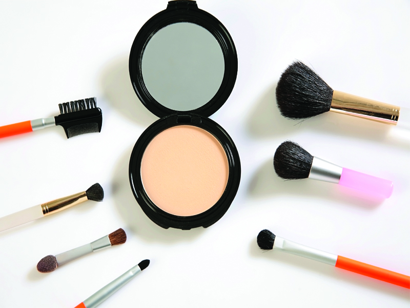 Makeup Brushes Types – An Overview And It Usages