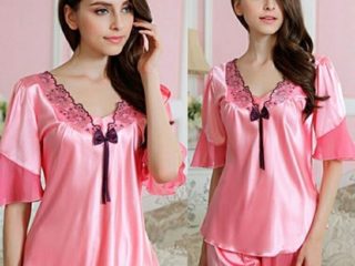 Top 9 Beautiful Silk Pajamas for Women with Images