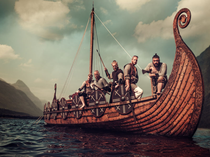 Modern Viking Hairstyles For Men