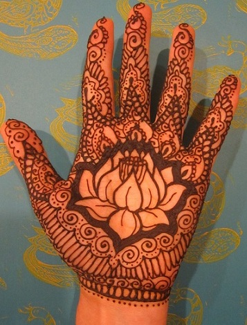 Latest Lotus Mehandi Designs