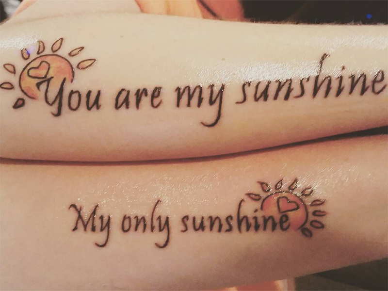 15 Heart Touching Mother Daughter Tattoos | Styles At LIfe