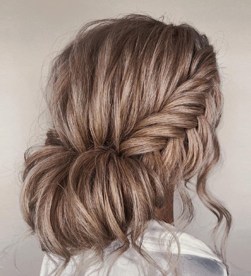 32 Gorgeous Prom Hairstyles 2023  Cute  Easy Prom Hair Inspiration