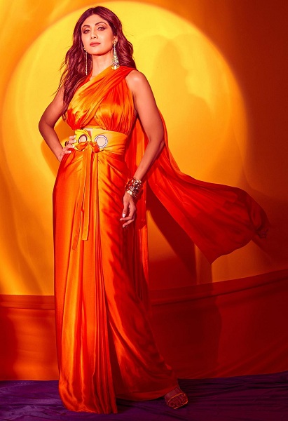 Shilpa Shetty Orange Saree
