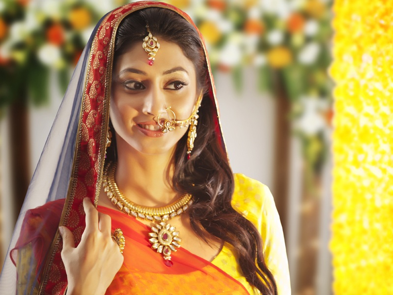 Trending Wedding Day Makeup Looks For Indian Bride 2022
