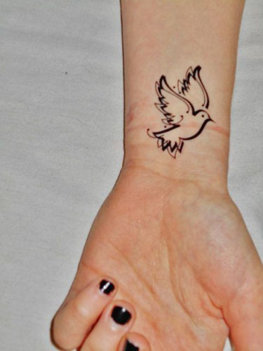 Beautiful Dove Tattoo Designs 1