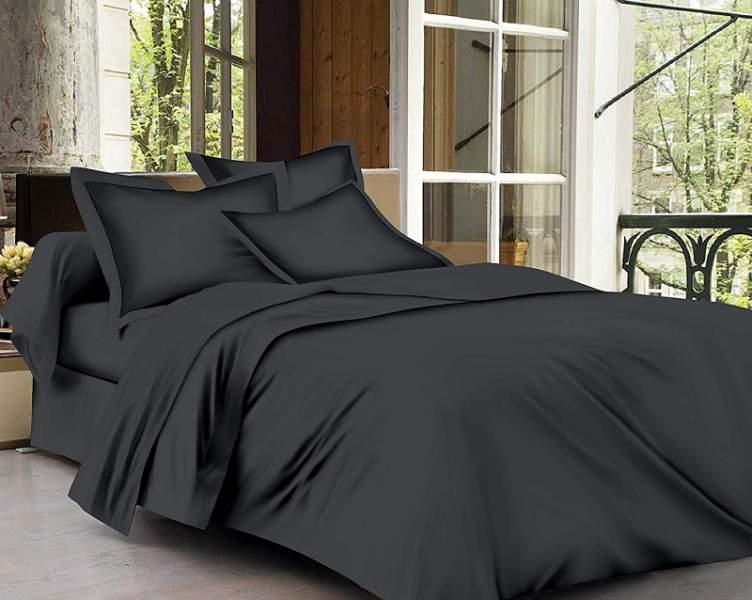 Modern Black Bed Sheet Designs