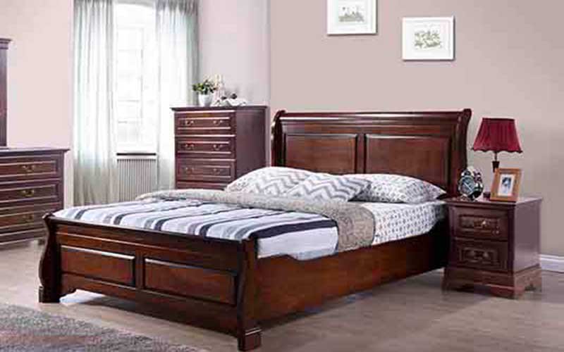 10 Simple & Modern Sleigh Bed Designs With Pictures In India
