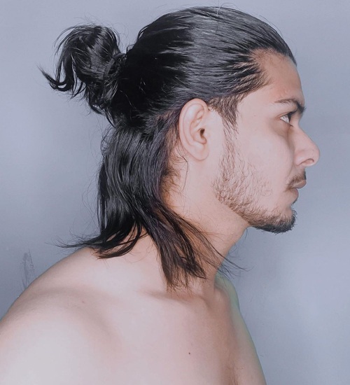 Long Bun Hairstyles for Young Men