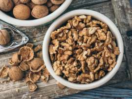 Top 19 Walnut Benefits (Akhrot), Nutrition Facts and Side Effects