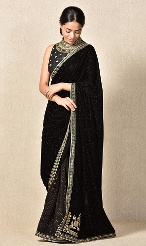Full Velvet Sari