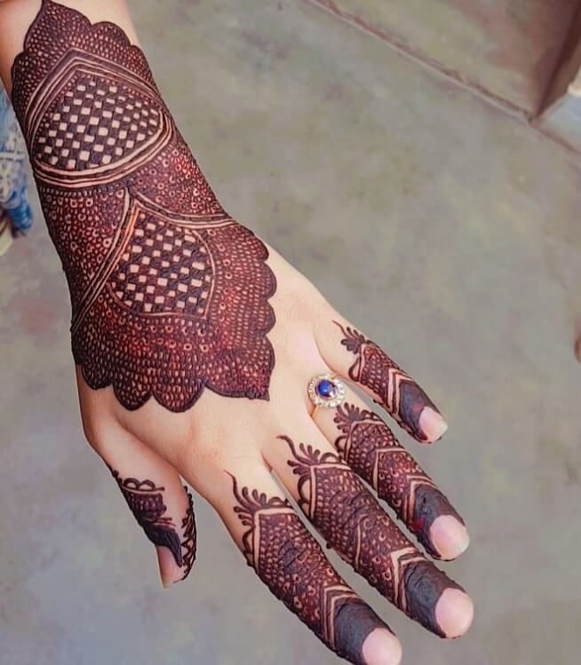 Mandala mehndi design ll pakistani bridal mehndi design ll gol tikki henna  ll kashees style mehndi - YouTube