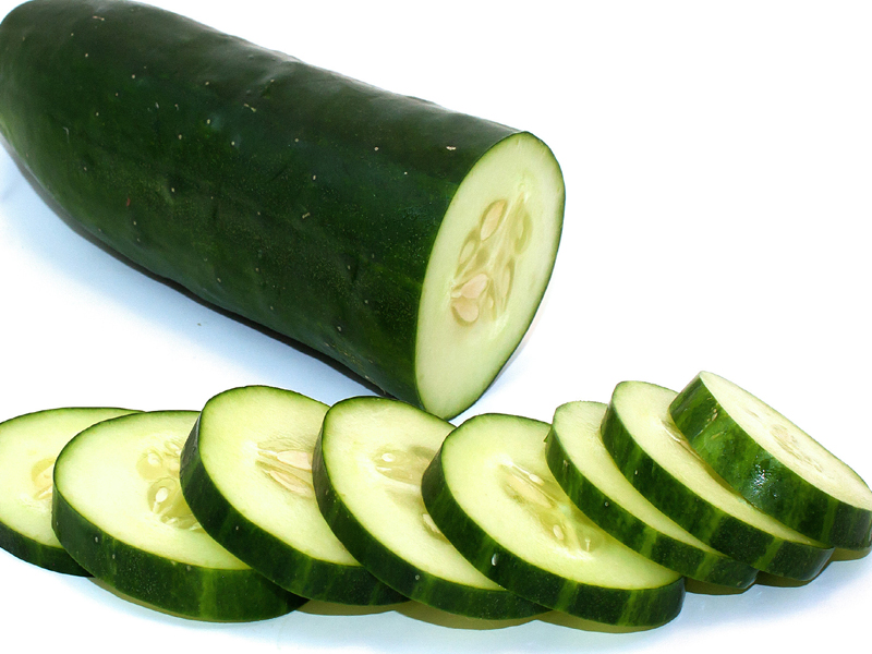 Cucumber And Potato Juice Face Pack