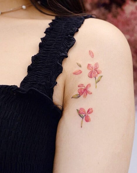 Flower Tattoo Design For Girls