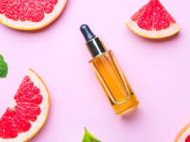 13 Amazing Grapefruit Oil Benefits For Skin, Hair & Health