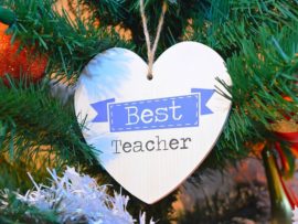 15 Excellent Teacher’s Day Gift Ideas for Students