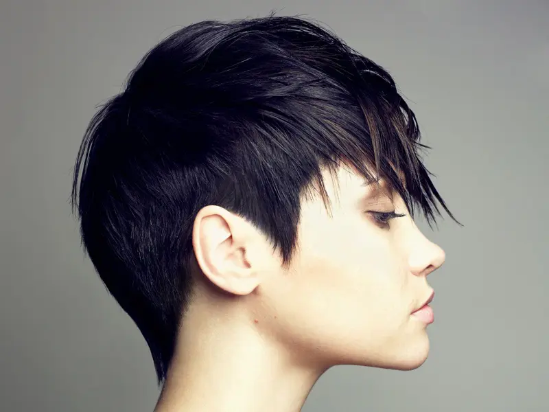Top 20 Trending Hairstyles for Thinning Hair with Images