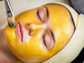 6 Effective Ways to Use Turmeric for Acne Treatment