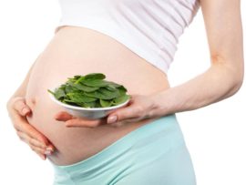 Spinach (Palak) During Pregnancy: Benefits and Side Effects